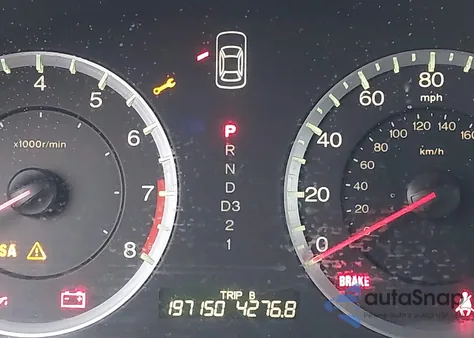 2009 Honda Accord 2.4 Lx z USA, uszkodzony, nr VIN JHMCP26329C002932